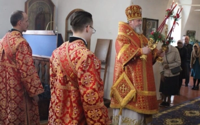 Божественная литургия в Введенском храме г. Вязьмы