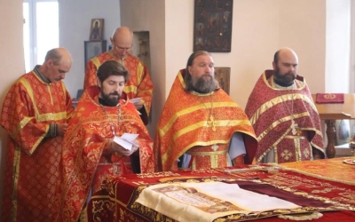 Божественная литургия в Введенском храме г. Вязьмы